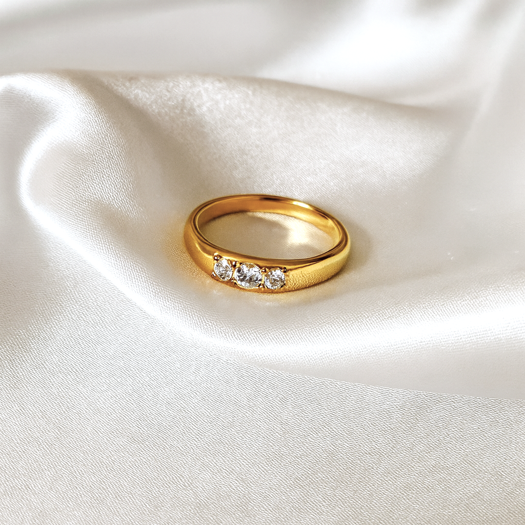 Trinity Glow Ring | 18 Carat Gold Plated Elegant Zircon Ring | Masaira Trinity Glow Ring in 18 carat gold with three cubic zircon stones