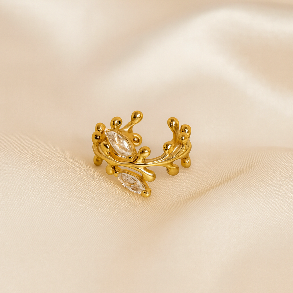 Aurora Vine Ring | 18 Carat Gold Plated Adjustable Statement Ring | Masaira Aurora Vine Ring in 18 carat gold with marquise-cut crystal accents