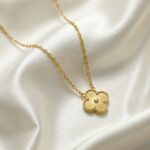 Florielle Clover Pendant Necklace
