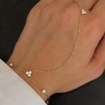 Tria Spark Hand Chain